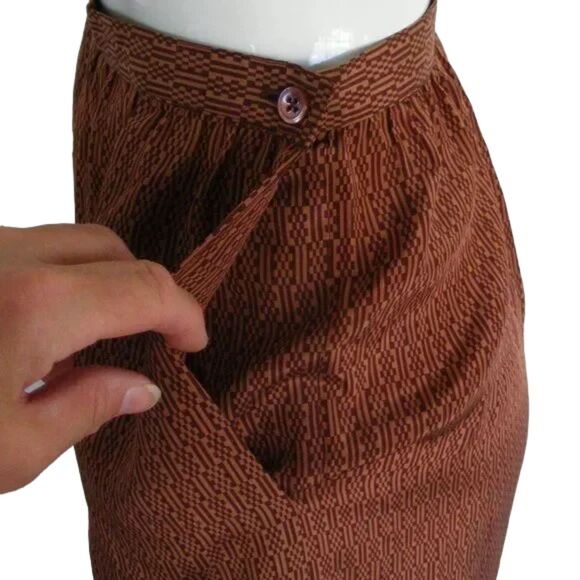 Vintage CALVIN KLEIN Skirt Set, S/XS, Lightweight Silk, 2 piece Top/Skirt, Brown - Picture 10 of 13
